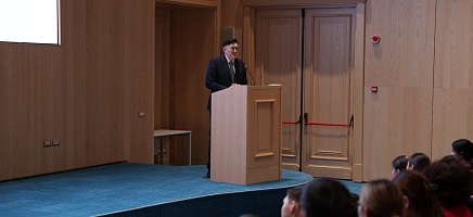 Күзгі каникулда астаналық оқушылар Президент Архивінің жұмысымен танысты фото галереи 10